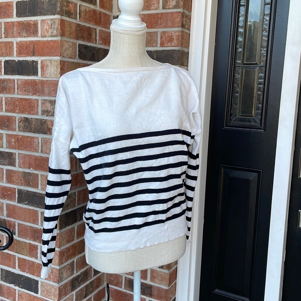 Mint Velvet Lightweight Knit Long Sleeve Sweater